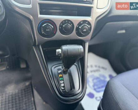 Серый Хендай Матрикс, объемом двигателя 1.6 л и пробегом 270 тыс. км за 6250 $, фото 23 на Automoto.ua