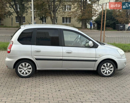 Серый Хендай Матрикс, объемом двигателя 1.6 л и пробегом 270 тыс. км за 6250 $, фото 8 на Automoto.ua