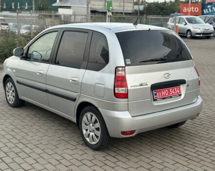 Серый Хендай Матрикс, объемом двигателя 1.6 л и пробегом 270 тыс. км за 6250 $, фото 5 на Automoto.ua