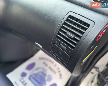 Серый Хендай Матрикс, объемом двигателя 1.6 л и пробегом 270 тыс. км за 6250 $, фото 39 на Automoto.ua