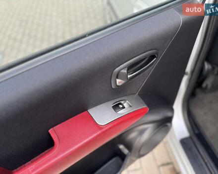 Серый Хендай Матрикс, объемом двигателя 1.6 л и пробегом 270 тыс. км за 6250 $, фото 26 на Automoto.ua