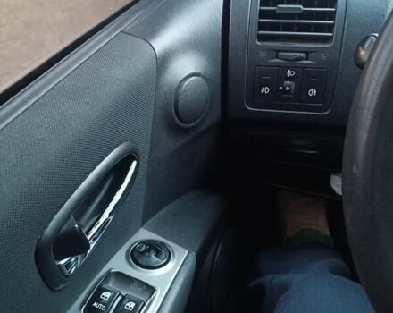 Сірий Хендай Матрікс, об'ємом двигуна 1.8 л та пробігом 190 тис. км за 5500 $, фото 17 на Automoto.ua