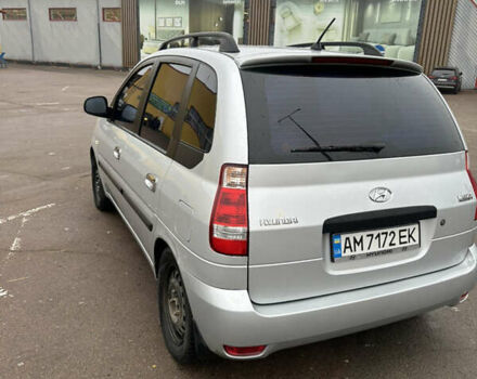 Серый Хендай Матрикс, объемом двигателя 1.8 л и пробегом 176 тыс. км за 6000 $, фото 7 на Automoto.ua