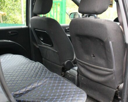 Сірий Хендай Матрікс, об'ємом двигуна 1.6 л та пробігом 309 тис. км за 3206 $, фото 6 на Automoto.ua