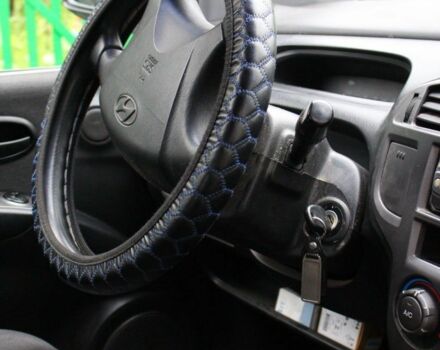 Сірий Хендай Матрікс, об'ємом двигуна 1.6 л та пробігом 309 тис. км за 3206 $, фото 7 на Automoto.ua