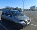 Сірий Хендай Матрікс, об'ємом двигуна 1.6 л та пробігом 285 тис. км за 2501 $, фото 1 на Automoto.ua