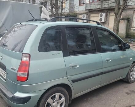 Серый Хендай Матрикс, объемом двигателя 1.6 л и пробегом 380 тыс. км за 3850 $, фото 2 на Automoto.ua