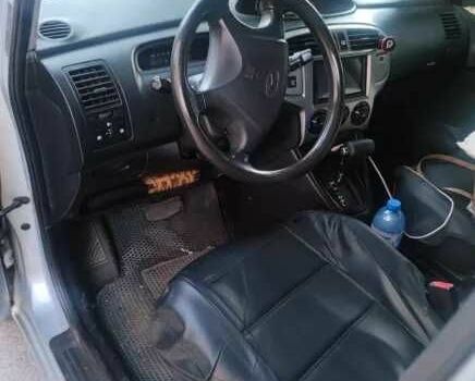 Хендай Матрикс 2010 в Рени на Automoto.ua Серый Хендай Матрикс, объемом двигателя 1.8 л и пробегом 175 тыс. км за 4300 $, фото 10 на Automoto.ua