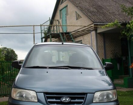 Серый Хендай Матрикс, объемом двигателя 1.6 л и пробегом 309 тыс. км за 3206 $, фото 1 на Automoto.ua