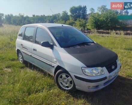 Сірий Хендай Матрікс, об'ємом двигуна 1.8 л та пробігом 290 тис. км за 2599 $, фото 1 на Automoto.ua
