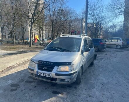 Серый Хендай Матрикс, объемом двигателя 1.5 л и пробегом 30 тыс. км за 1000 $, фото 1 на Automoto.ua