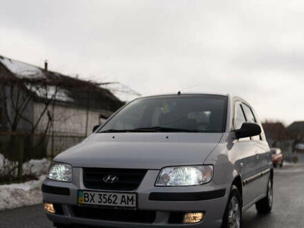 Сірий Хендай Матрікс, об'ємом двигуна 1.6 л та пробігом 118 тис. км за 4600 $, фото 1 на Automoto.ua