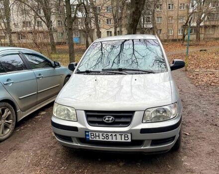 Серый Хендай Матрикс, объемом двигателя 1.6 л и пробегом 240 тыс. км за 4000 $, фото 1 на Automoto.ua