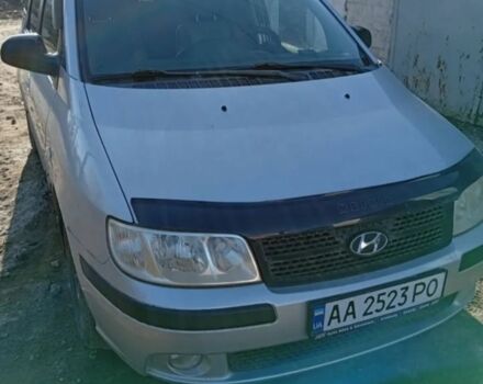 Серый Хендай Матрикс, объемом двигателя 1.8 л и пробегом 200 тыс. км за 4500 $, фото 1 на Automoto.ua