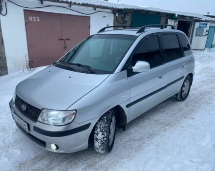 Серый Хендай Матрикс, объемом двигателя 1.6 л и пробегом 190 тыс. км за 3850 $, фото 1 на Automoto.ua