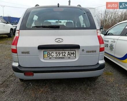 Сірий Хендай Матрікс, об'ємом двигуна 1.6 л та пробігом 245 тис. км за 1300 $, фото 1 на Automoto.ua