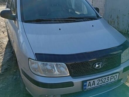 Сірий Хендай Матрікс, об'ємом двигуна 1.8 л та пробігом 210 тис. км за 4600 $, фото 1 на Automoto.ua