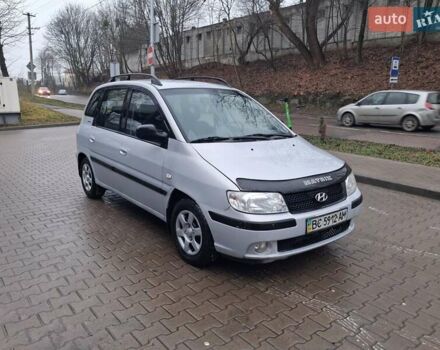 Сірий Хендай Матрікс, об'ємом двигуна 1.6 л та пробігом 246 тис. км за 2499 $, фото 1 на Automoto.ua