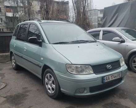 Серый Хендай Матрикс, объемом двигателя 1.6 л и пробегом 380 тыс. км за 3850 $, фото 1 на Automoto.ua