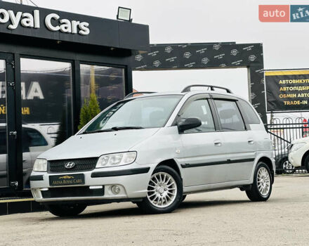 Сірий Хендай Матрікс, об'ємом двигуна 1.6 л та пробігом 220 тис. км за 4300 $, фото 1 на Automoto.ua