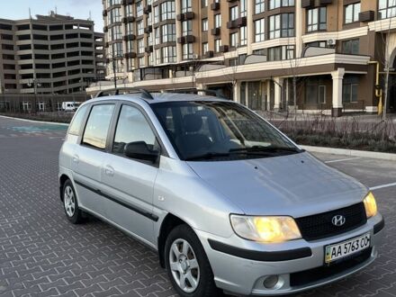 Сірий Хендай Матрікс, об'ємом двигуна 1.6 л та пробігом 230 тис. км за 3500 $, фото 1 на Automoto.ua