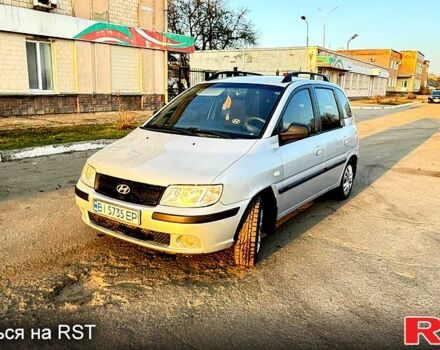 Серый Хендай Матрикс, объемом двигателя 1.6 л и пробегом 242 тыс. км за 3600 $, фото 1 на Automoto.ua