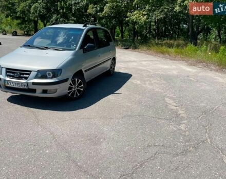 Сірий Хендай Матрікс, об'ємом двигуна 1.6 л та пробігом 550 тис. км за 2800 $, фото 1 на Automoto.ua