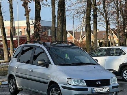 Сірий Хендай Матрікс, об'ємом двигуна 1.6 л та пробігом 269 тис. км за 2999 $, фото 1 на Automoto.ua