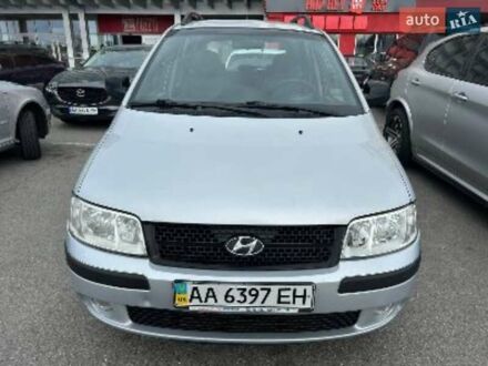 Серый Хендай Матрикс, объемом двигателя 1.6 л и пробегом 205 тыс. км за 3500 $, фото 1 на Automoto.ua