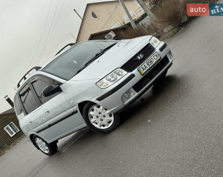 Сірий Хендай Матрікс, об'ємом двигуна 1.6 л та пробігом 147 тис. км за 4800 $, фото 1 на Automoto.ua