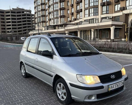 Сірий Хендай Матрікс, об'ємом двигуна 1.6 л та пробігом 250 тис. км за 3400 $, фото 1 на Automoto.ua