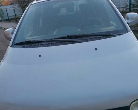 Сірий Хендай Матрікс, об'ємом двигуна 1.6 л та пробігом 182 тис. км за 3600 $, фото 1 на Automoto.ua