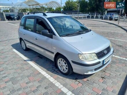 Хендай Матрикс 2007 в Днепре (Днепропетровске) на Automoto.ua Серый Хендай Матрикс, объемом двигателя 1.49 л и пробегом 218 тыс. км за 4900 $, фото 1 на Automoto.ua