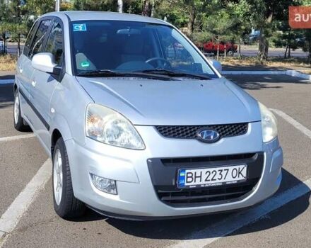Сірий Хендай Матрікс, об'ємом двигуна 1.6 л та пробігом 302 тис. км за 4600 $, фото 1 на Automoto.ua