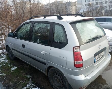 Серый Хендай Матрикс, объемом двигателя 1.6 л и пробегом 205 тыс. км за 2178 $, фото 1 на Automoto.ua