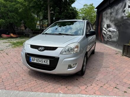 Серый Хендай Матрикс, объемом двигателя 1.5 л и пробегом 260 тыс. км за 5300 $, фото 1 на Automoto.ua
