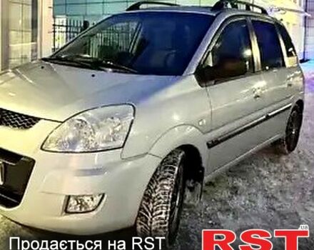 Серый Хендай Матрикс, объемом двигателя 1.6 л и пробегом 23100 тыс. км за 5199 $, фото 1 на Automoto.ua