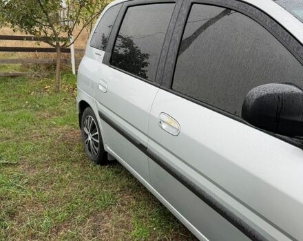 Сірий Хендай Матрікс, об'ємом двигуна 1.6 л та пробігом 185 тис. км за 3900 $, фото 1 на Automoto.ua