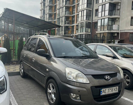 Сірий Хендай Матрікс, об'ємом двигуна 1.8 л та пробігом 218 тис. км за 5000 $, фото 1 на Automoto.ua