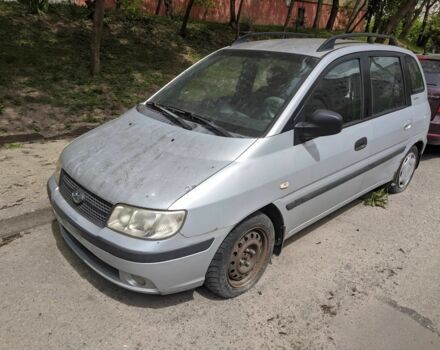 Сірий Хендай Матрікс, об'ємом двигуна 1.8 л та пробігом 300 тис. км за 785 $, фото 1 на Automoto.ua