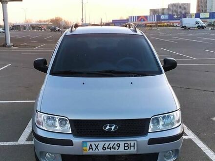 Хендай Матрикс 2008 в Киеве на Automoto.ua Серый Хендай Матрикс, объемом двигателя 1.6 л и пробегом 85 тыс. км за 5500 $, фото 1 на Automoto.ua