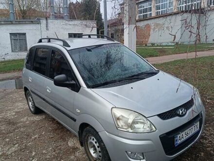 Серый Хендай Матрикс, объемом двигателя 1.8 л и пробегом 190 тыс. км за 5500 $, фото 1 на Automoto.ua