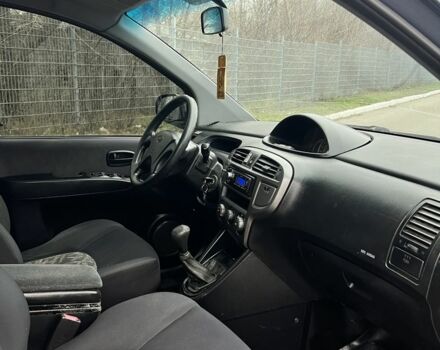 Синий Хендай Матрикс, объемом двигателя 1.6 л и пробегом 284 тыс. км за 1700 $, фото 13 на Automoto.ua