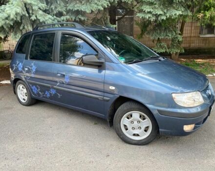 Синий Хендай Матрикс, объемом двигателя 1.6 л и пробегом 170 тыс. км за 3500 $, фото 1 на Automoto.ua