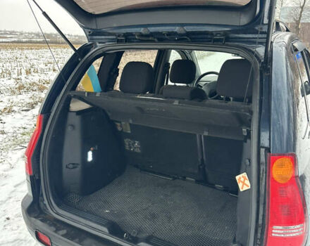 Синій Хендай Матрікс, об'ємом двигуна 1.8 л та пробігом 261 тис. км за 3800 $, фото 10 на Automoto.ua