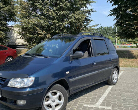 Синий Хендай Матрикс, объемом двигателя 1.8 л и пробегом 248 тыс. км за 3900 $, фото 4 на Automoto.ua