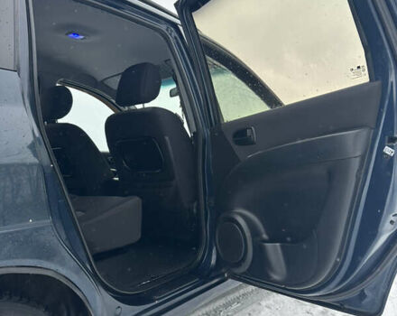 Синій Хендай Матрікс, об'ємом двигуна 1.8 л та пробігом 261 тис. км за 3800 $, фото 12 на Automoto.ua