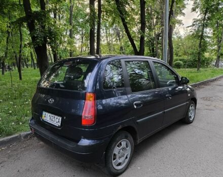 Синий Хендай Матрикс, объемом двигателя 0 л и пробегом 330 тыс. км за 1900 $, фото 4 на Automoto.ua