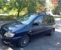 Синий Хендай Матрикс, объемом двигателя 1.8 л и пробегом 350 тыс. км за 4016 $, фото 1 на Automoto.ua