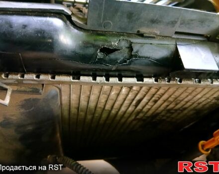 Синій Хендай Матрікс, об'ємом двигуна 1.6 л та пробігом 222 тис. км за 2500 $, фото 9 на Automoto.ua